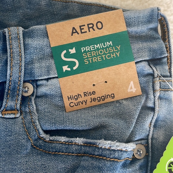 Aeropostale Size 4 Ripped Repreve Jeans - Picture 6 of 7